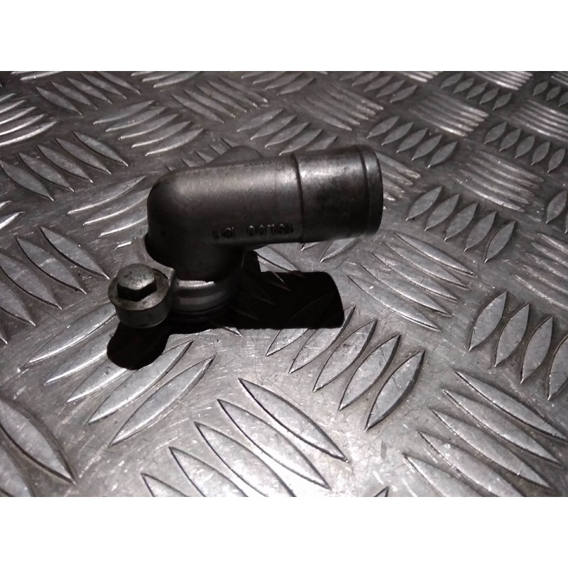 Coude d'eau sur culasse 450 YZF 14 - 19 / 450 WRF 16 - 20