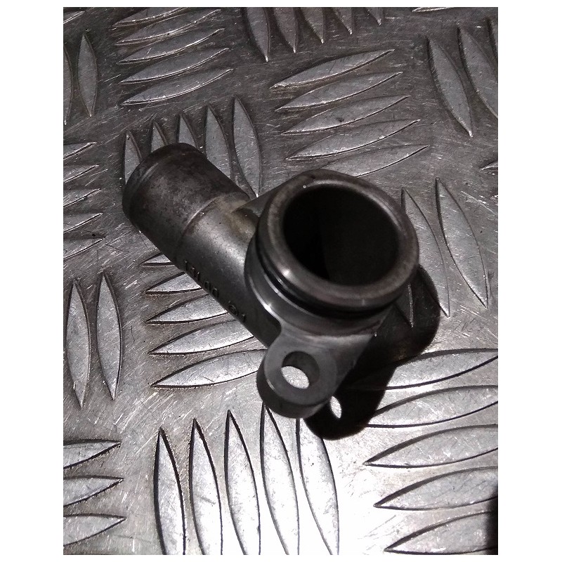 Coude d'eau sur culasse 450 YZF 14 - 19 / 450 WRF 16 - 20
