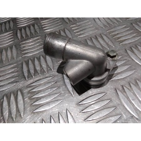 Coude d'eau sur culasse 450 YZF 14 - 19 / 450 WRF 16 - 20