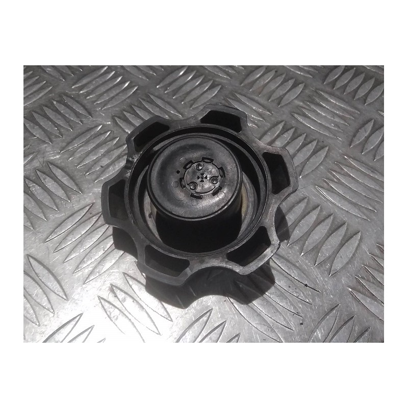 Bouchon de réservoir 250 CRF 04 - 09 / 450 CRF 02 - 04