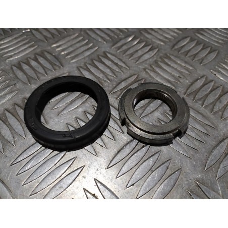 Ecrou cranté de colonne de direction 125 DUKE 22 23 / 200 DUKE 12 - 23 / 390 DUKE 13 - 23