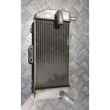 Radiateur coté sans bouchon 450 YZF 2006