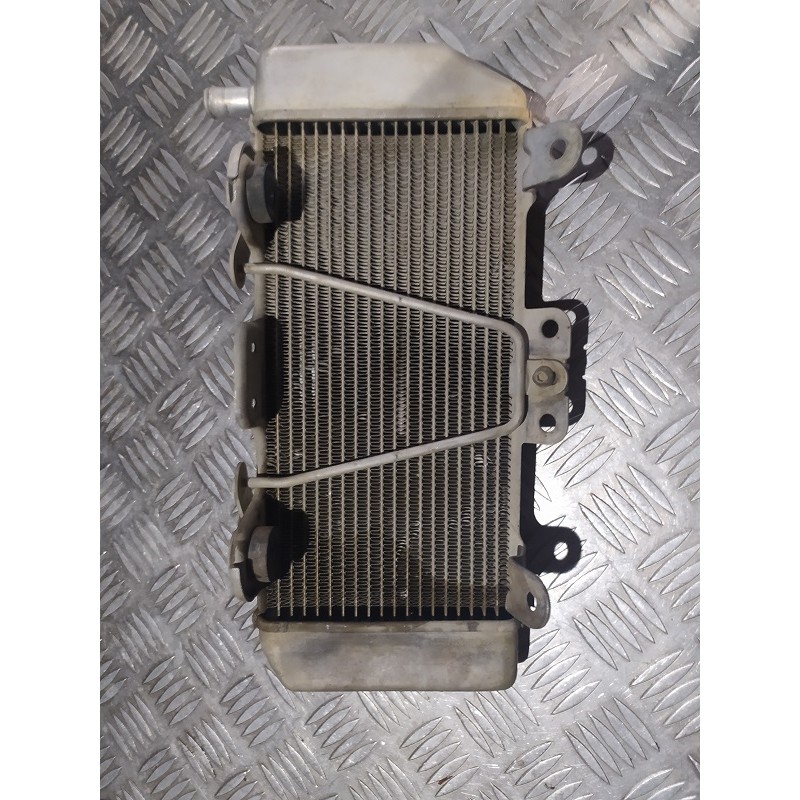 Radiateur coté sans bouchon 450 YZF 2006