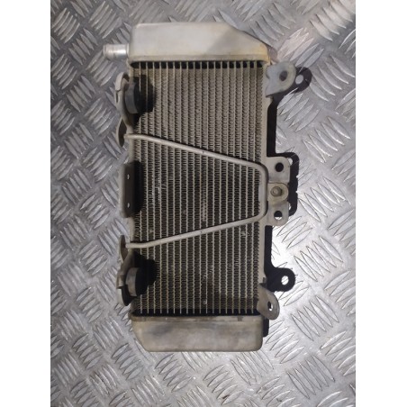 Radiateur coté sans bouchon 450 YZF 2006