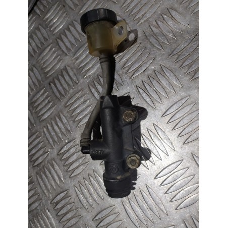 Maître cylindre de frein arrière 400 EGS 1994 à 1997 ( LC4 )