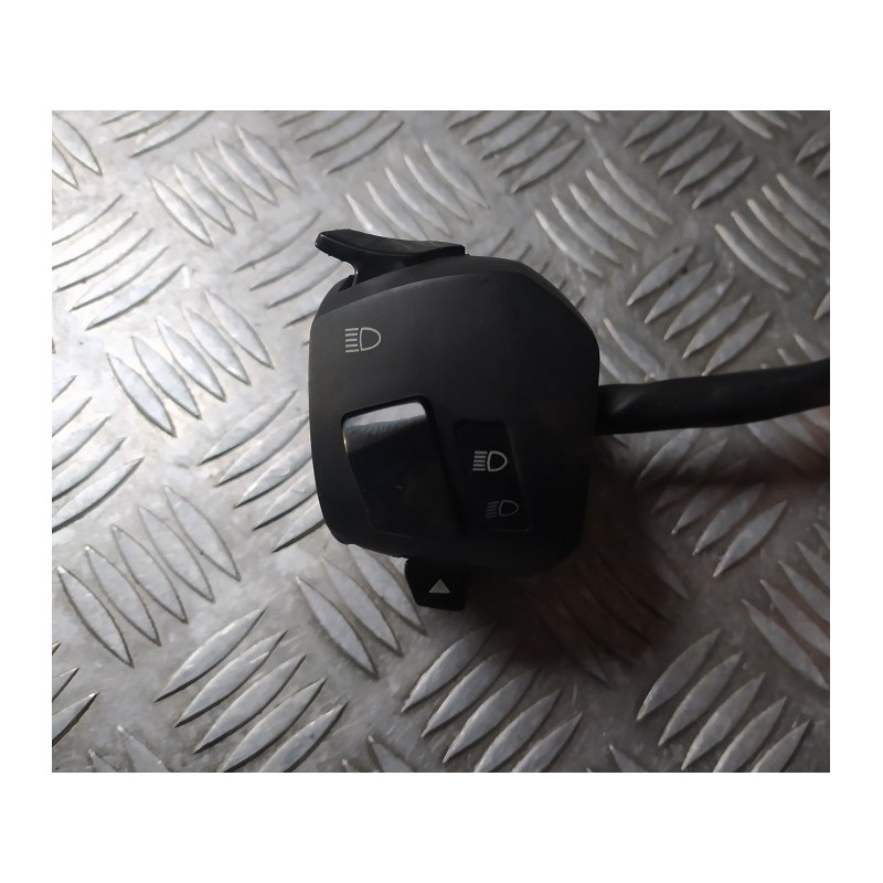 Commodo phare clignotant klaxon 125 DUKE 11 - 16 / 200 DUKE 12 - 17 / 390 DUKE 13 - 16