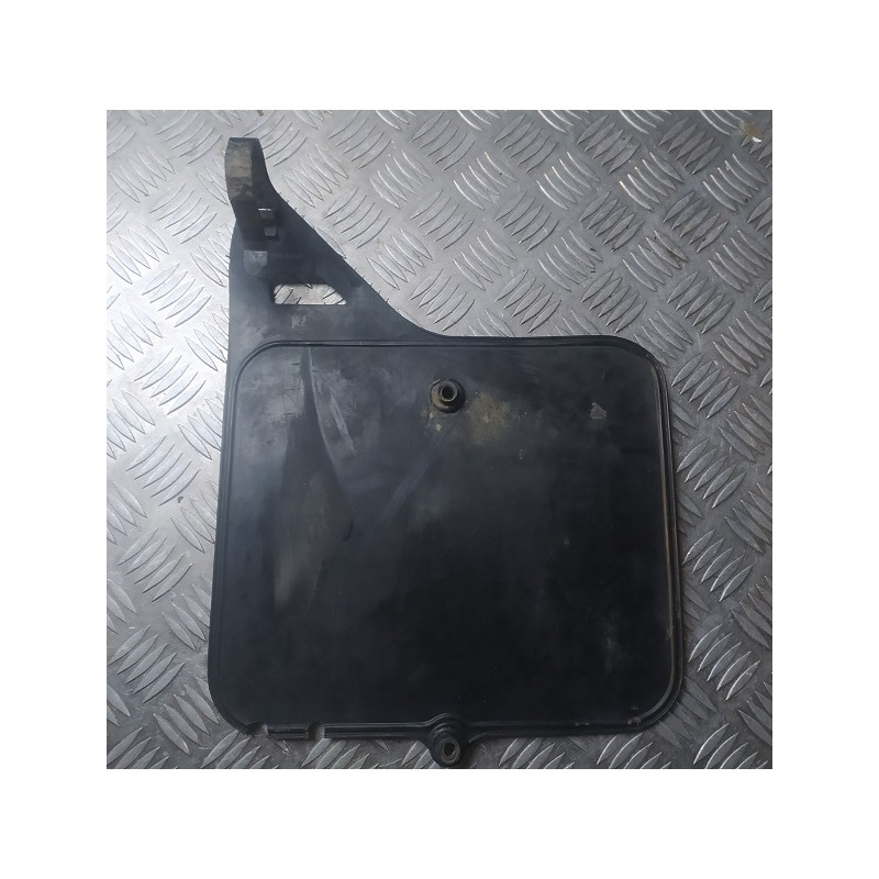 Plaque numéro 125 RM 81 - 95 / 250 RM 82 - 95 / 465 500 RM