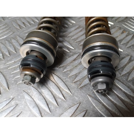 Bouchons supérieur de fourche conventionnelle 125 250 RM 96 - 00