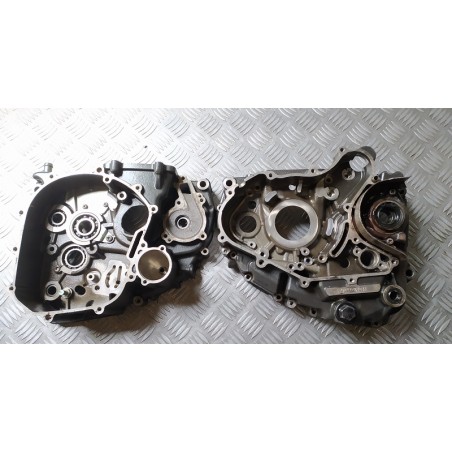 Carters moteur centraux 125 DUKE 11