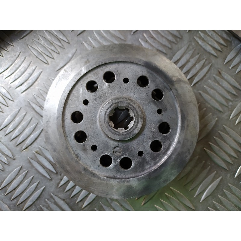 Noix d'embrayage 125 RM 92 - 08