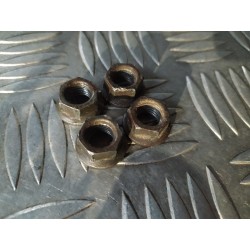 Ecrous de cylindre 250 WR 92 - 13 / 250 CR 92 - 04 / 300 WR 09 - 13 / 360 WR 94 - 02 / 360 CR 92 - 93