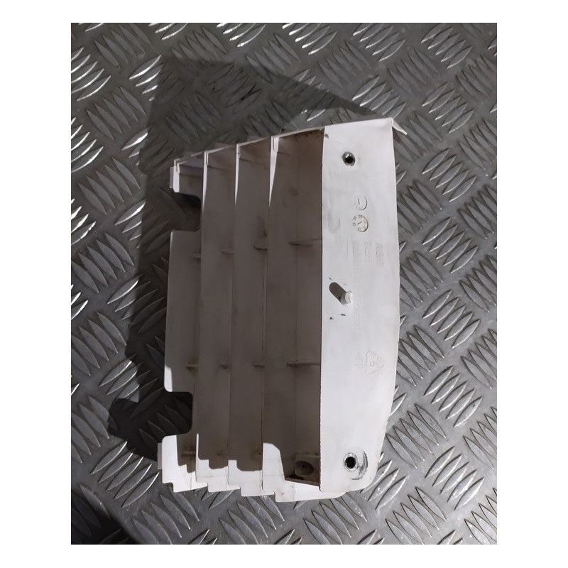 Protège radiateur droit 250 YZF 10 - 13