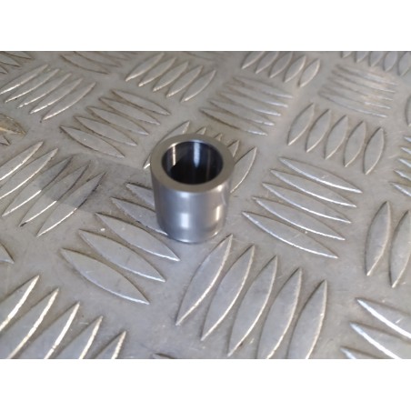 Entretoise de cloche d'embrayage 125 WRE 95 - 11 / 125 CR 99- 11 / 125 WR 98 - 11