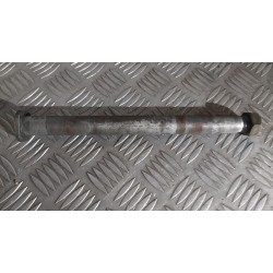 Axe de roue arrière 125 250...