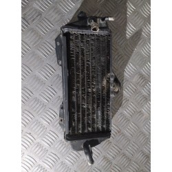 Radiateur coté sans bouchon...