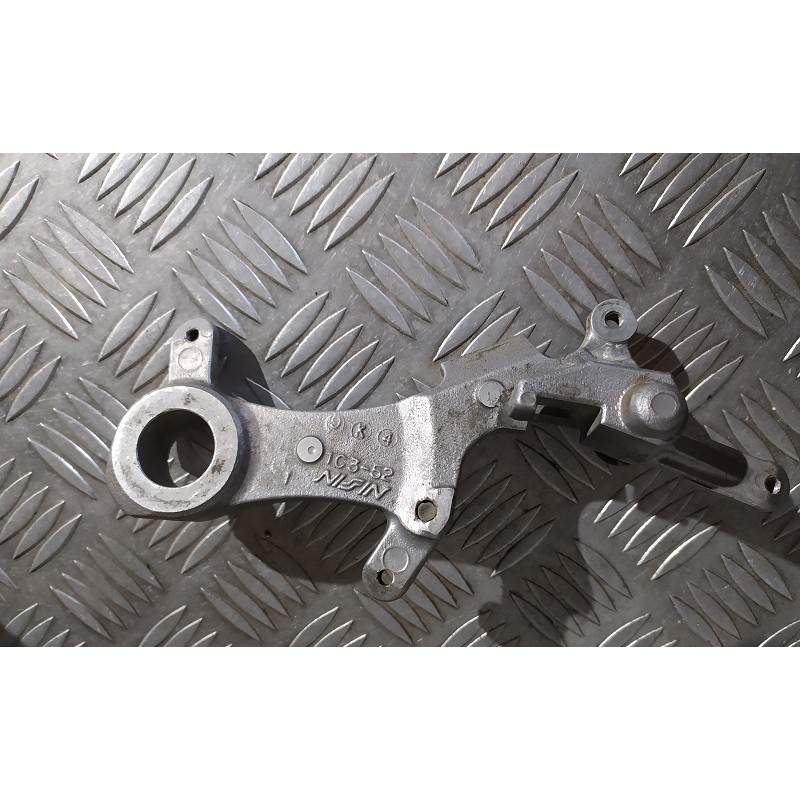 Support d'étrier arrière 250 YZF 09 - 20 / 450 YZF 09 - 19