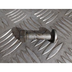 Axe inférieur d'amortisseur...