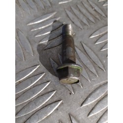 Axe inférieur d’amortisseur...