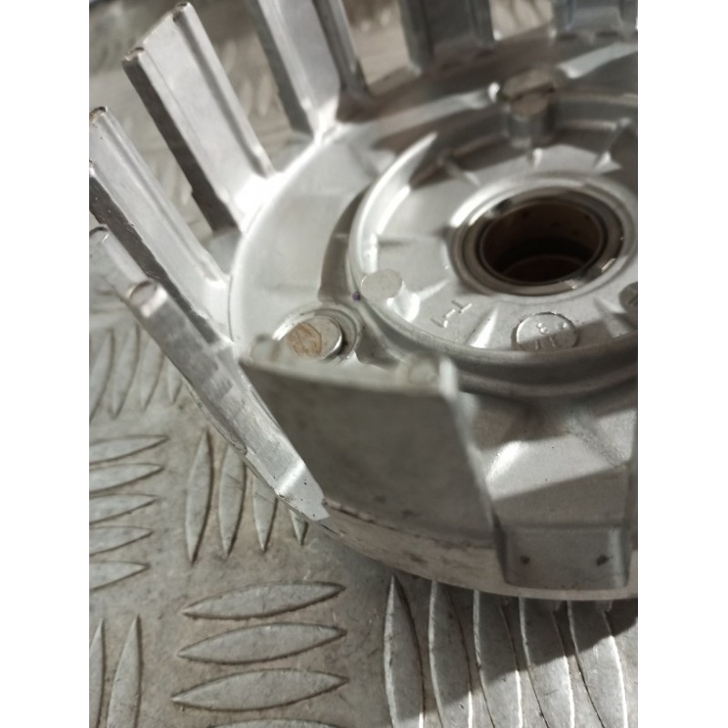 Cloche d'embrayage 250 YZF 2001 à 2007 / 250 WRF 2001 à 2009