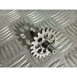 Axe & pignon de pompe à eau...