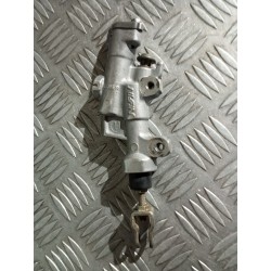 Maître cylindre de frein arrière 125 250 YZ 03 - 04 / 250 450 YZF 03 - 05 / 250 450 WRF 03 - 06