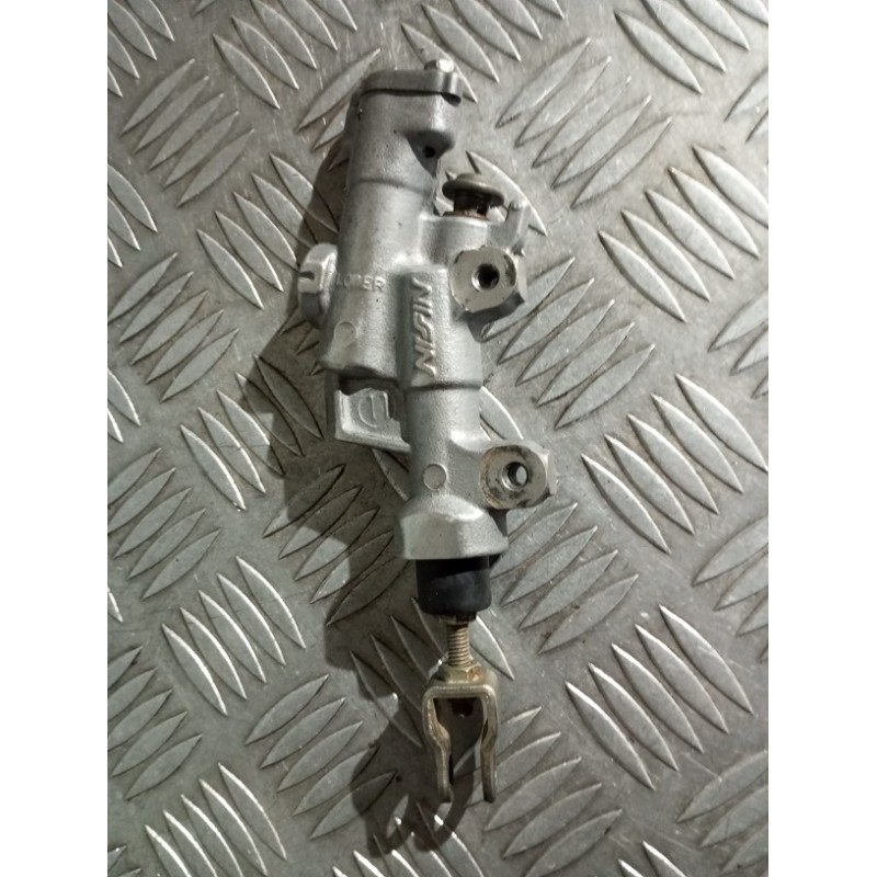 Maître cylindre de frein arrière 125 250 YZ 03 - 04 / 250 450 YZF 03 - 05 / 250 450 WRF 03 - 06