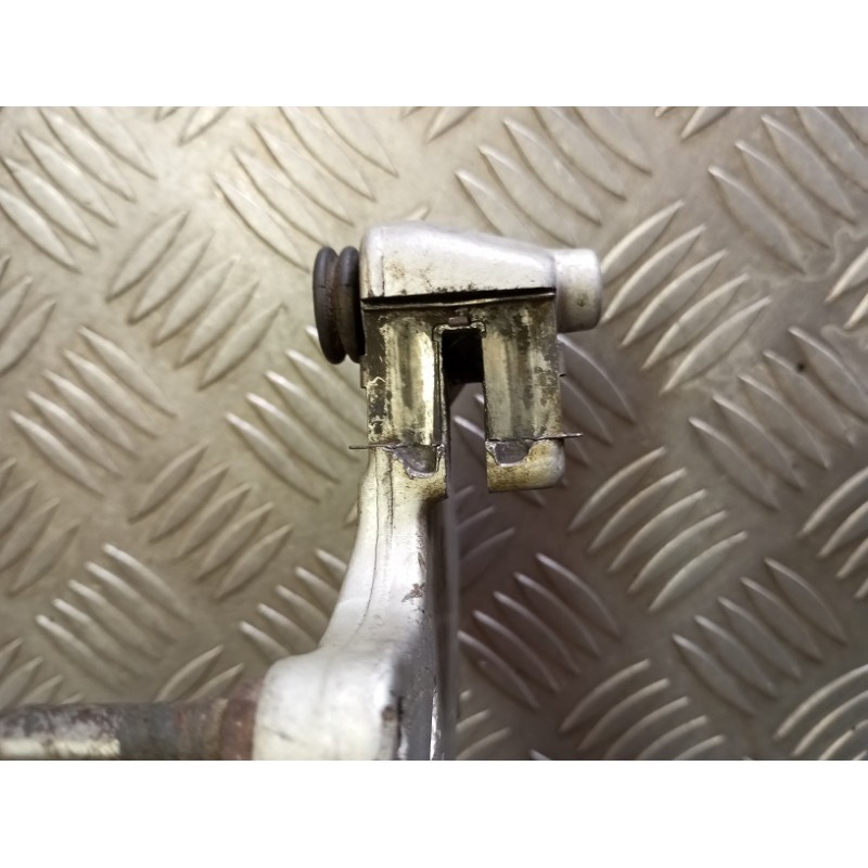Support d'étrier arrière 250 CR WR 98 - 00 / 360 WR 98 - 00 / 410 TE 95 - 00 / 610 TE TC 98 - 00