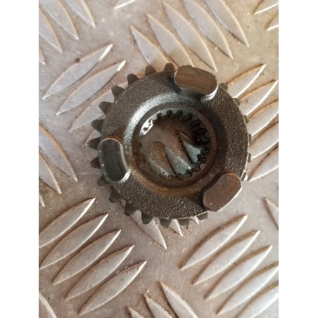 Pignon de 5ème ( arbre secondaire ) 250 YZF 01 - 09