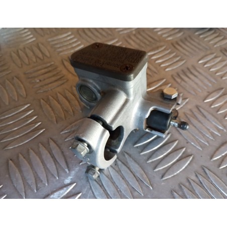 Maître cylindre de frein avant 125 250 YZ 08 - 26 / 250 YZF 07 - 26 / 250 WRF 07 - 26 / 450 YZF 08 - 26 / 250 WRF 17 - 26