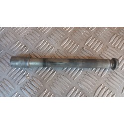 Axe de roue avant 125 250...