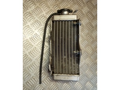 Radiateur coté bouchon 125 WRE 95 - 99 / 125 250 360 WR 95 - 99 / 125 CR 98 / 250 CR 95 - 99