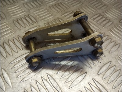 Patte support culasse / cadre 125 WR CR 95 - 08